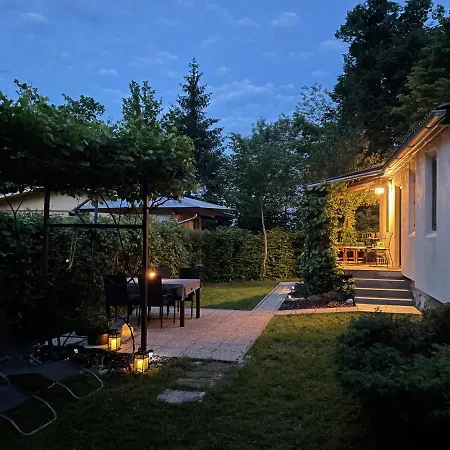Mika's Garden Holiday home
